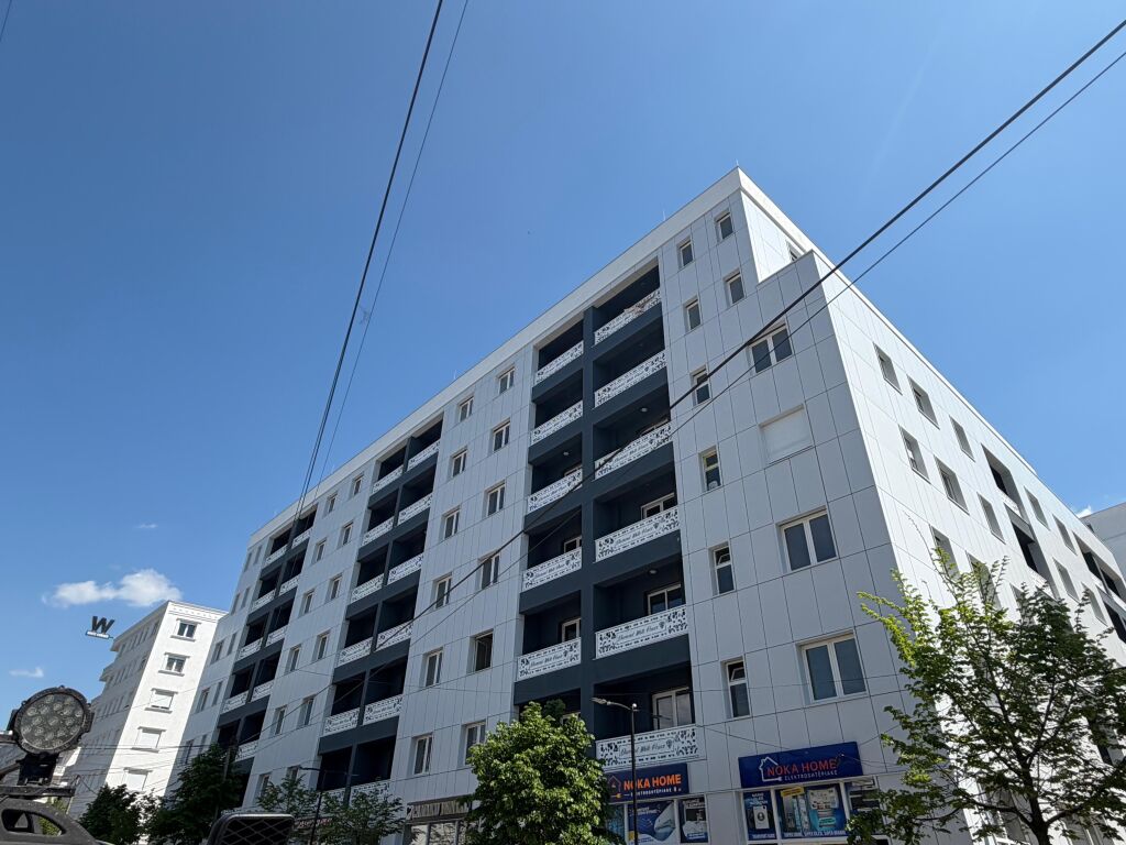 Apartment 2+1 for sale at Rrethi Ullirit, Kamez