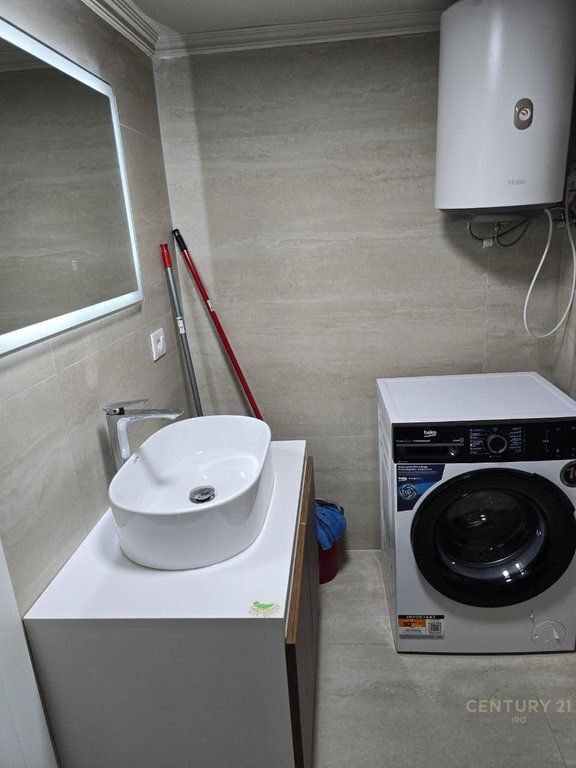 DUPLEX IN AFFITTO A "GOLDEN PARK TIRANA" 550 € /Mese Sup. Totale  63m2