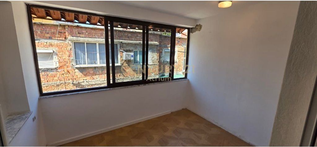 APARTMENT 1+1 FOR SALE NEAR THE FORMER RESTAURANT DURRSI!