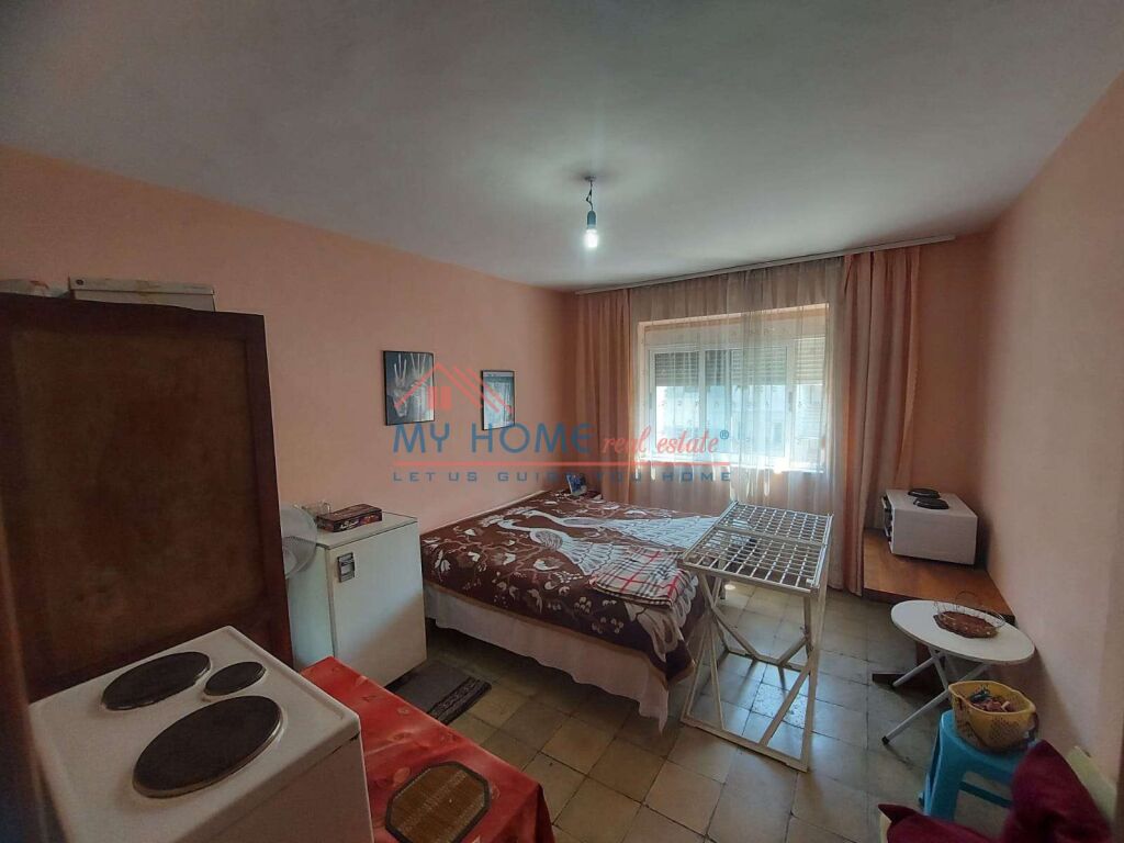2+1 apartment for sale in Vasil Shanto in Tirana