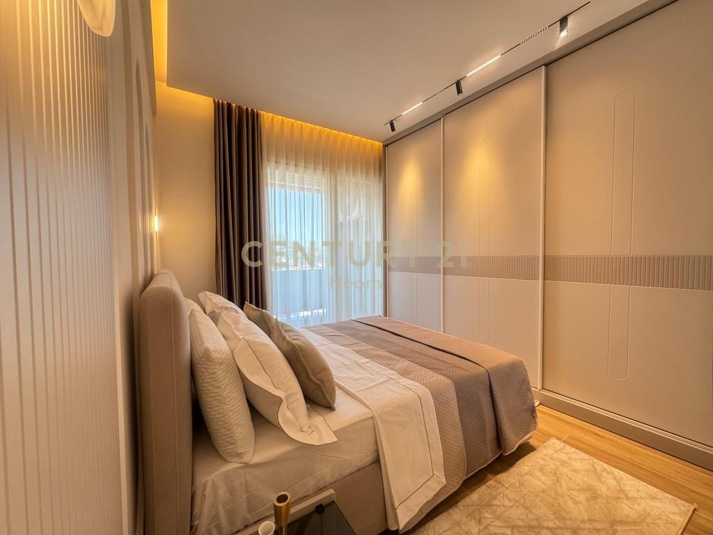 AFFITTO APPARTAMENTO MODERNO 2+1+2 CON 1 POSTO AUTO, GOLDEN PARK!!