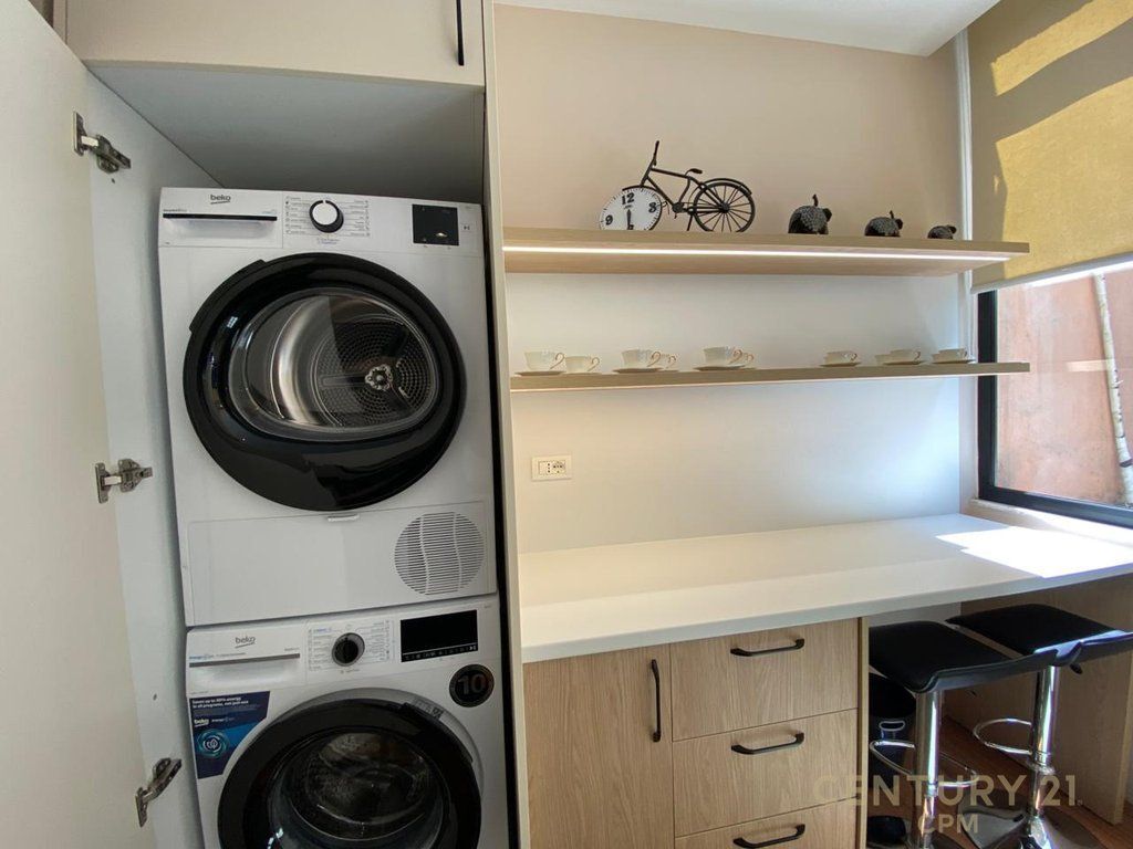 Apartament 2+1 Me Qira në Ish Blloku, Tiranë - 1300€ | 78 m²