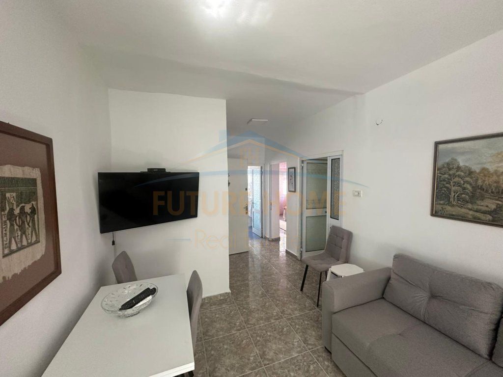 Rent, 2+1 Apartment, Dibrës Street, Tirana.