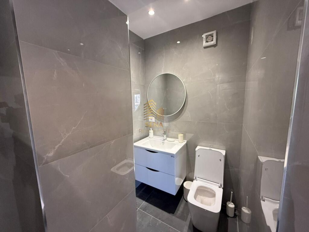 Rent, Business premises 3+1+2+2blk, Selvia, 1000 Euro/month