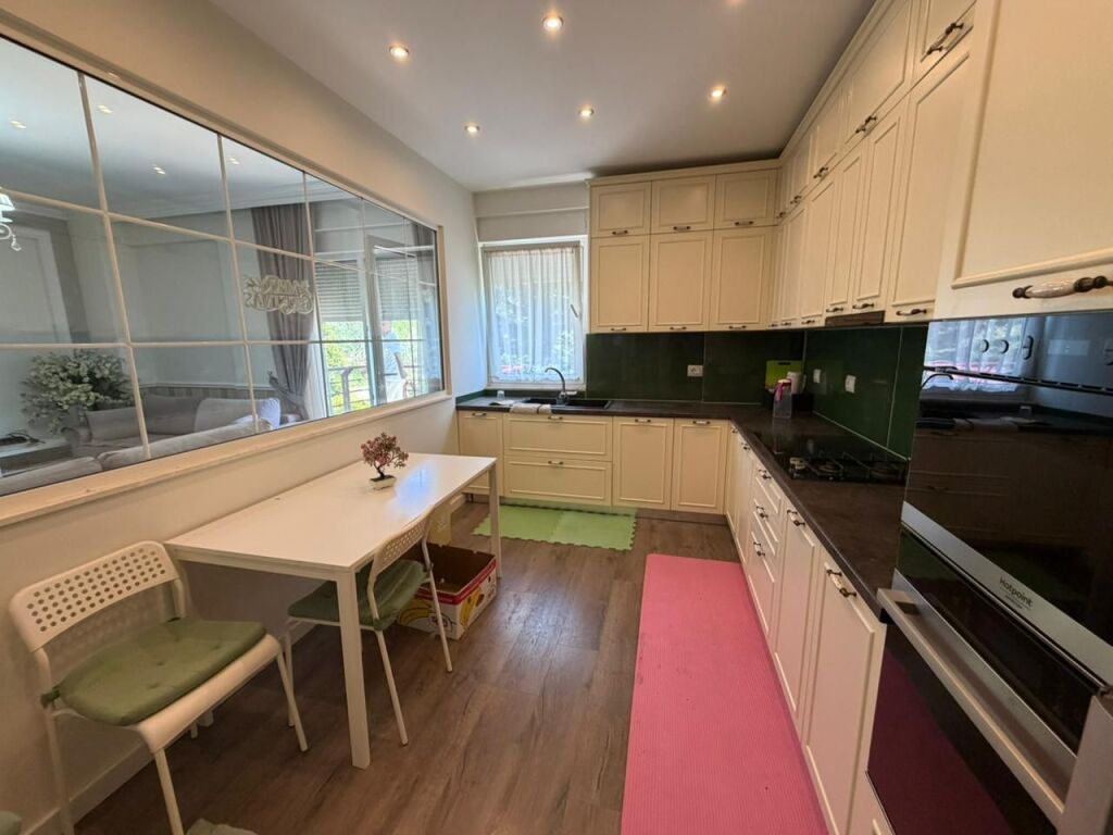 🏡 Apartment for rent 2+1+2 + wardrobe 📍 FZ Complex, near the Dry Lake💰 Price: 1000€/month