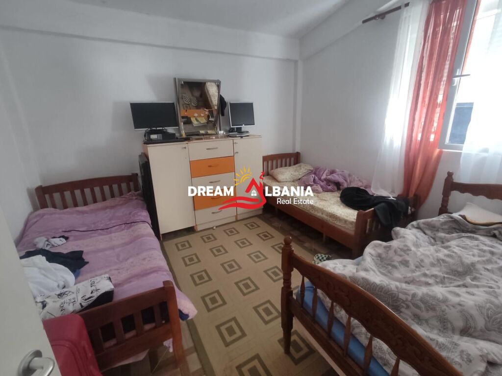 Shitet Vile 2-kateshe prane Liqenit te Thate, Tirane(ID 4151220)