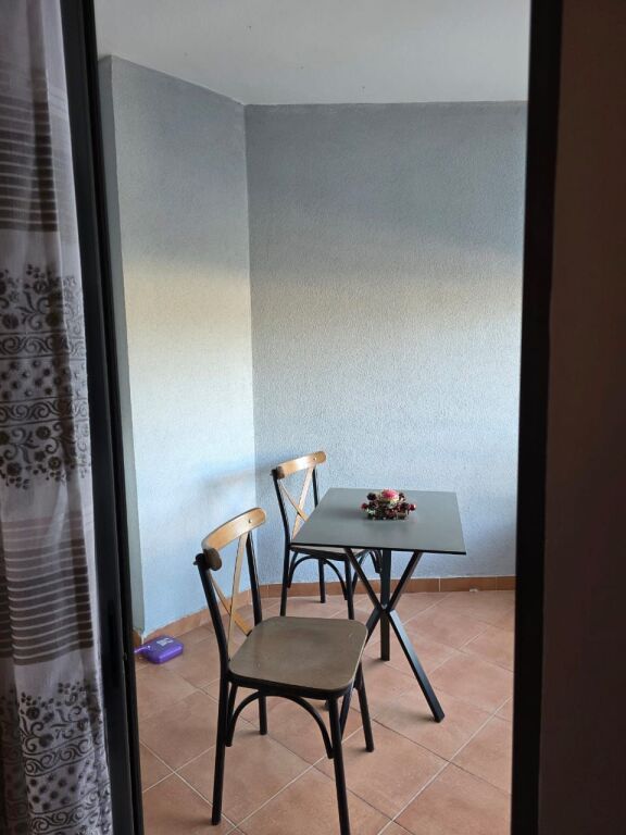APARTAMENT 1+1 PËR SHITJE – GOLEM