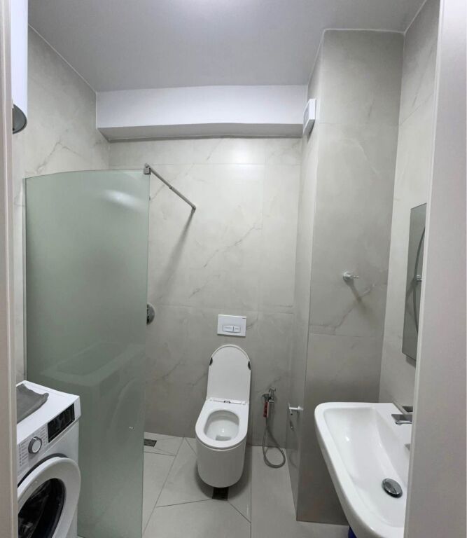 Apartamente me qira ne zonen e Xhamllikut 1+1