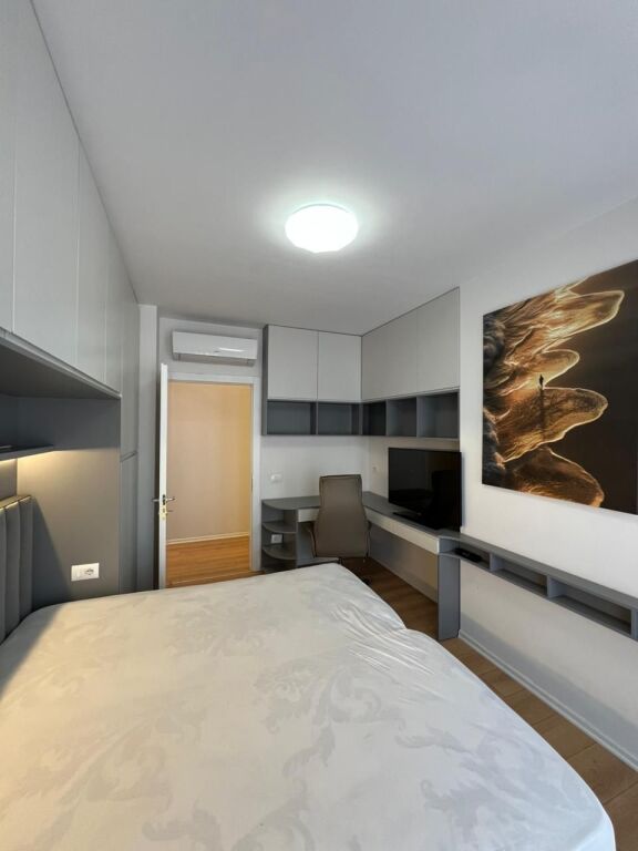 🏠 In Affitto: Super Appartamento 2+1+2wc &amp; 1 Balcone + Posto Auto (📍5 Maji / BlackStone Lounge)🔥 Prima Volta in Affitto || 100% nuovo ✨️ 80,000 Lekë / Mese💶