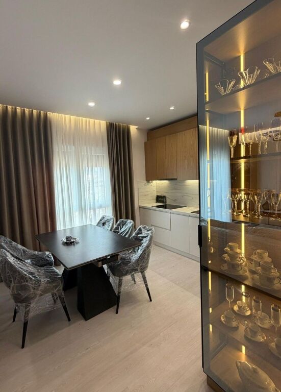 Apartament 1+1 me qira  1 post parkimi –Xhamllik