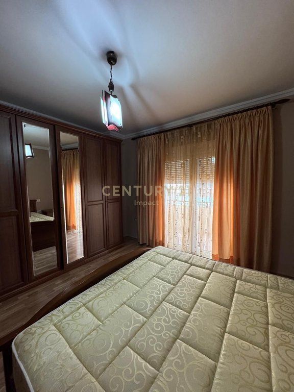 Apartament 1+1 Me Qira tek Sheshi Willson, Tirana e Re !