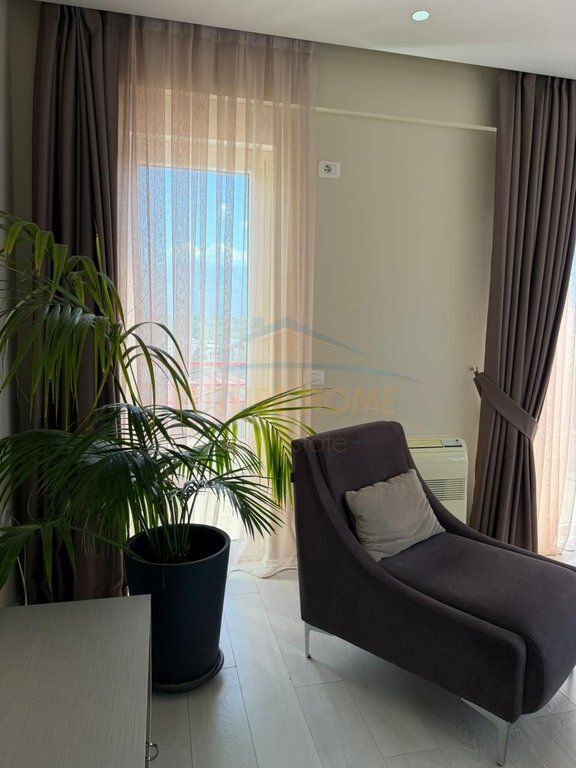 Affitto, Appartamento 3+1+2, Complesso "FZ 2", Lago Secco.