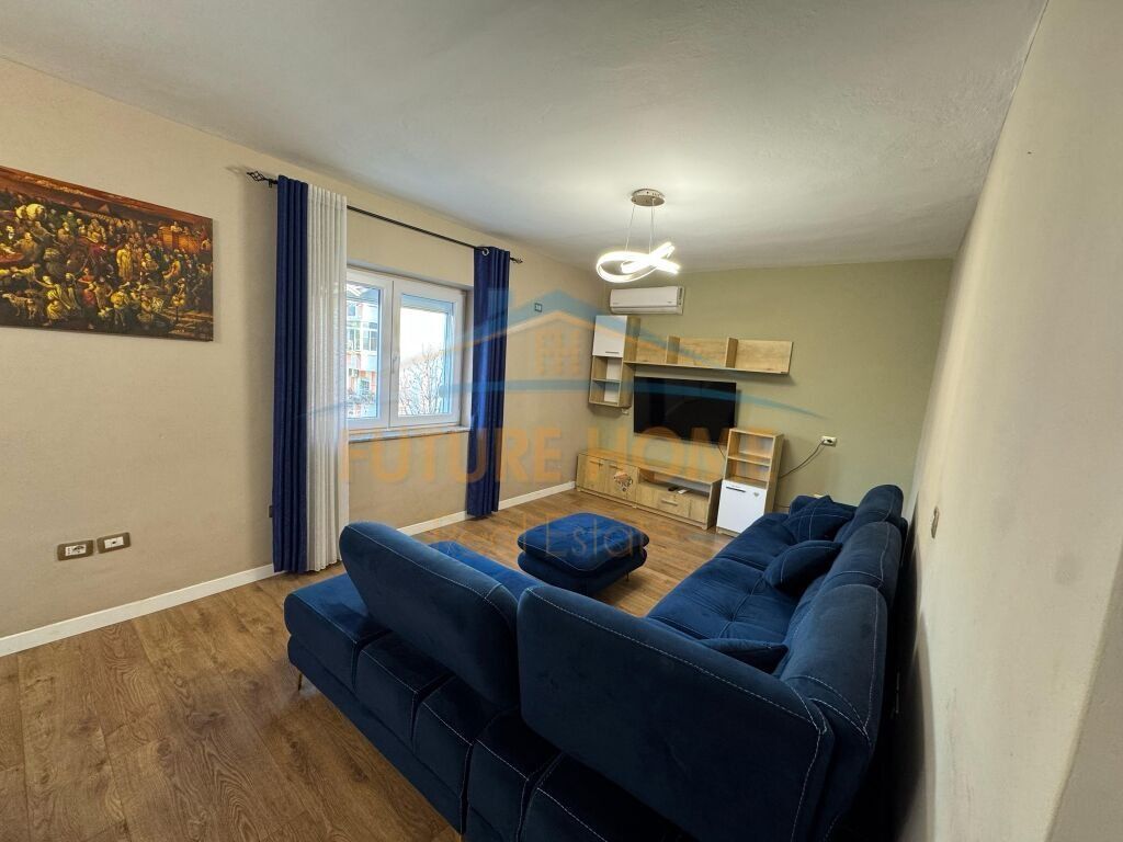 Shitet, Apartament 2+1+2, Muzeumi, Durrës