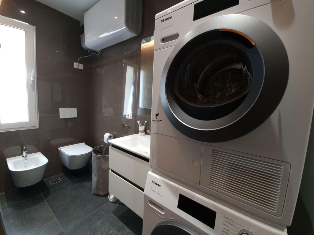 APARTMENT FOR RENT 1+1 KAVAJES STREET 70,000 LEKE FH-71588