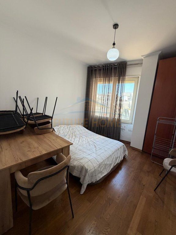 Qira, Apartament 3+1+2, Kopshti Zoologjik, Tiranë.