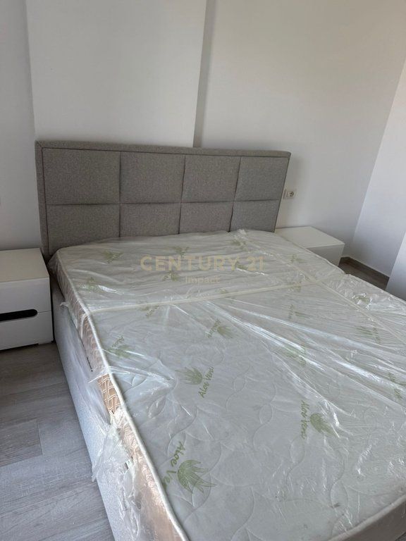 Apartament 1+1 Me Qira në Bulevardi i Ri, PRANE SPAK,Tiranë!