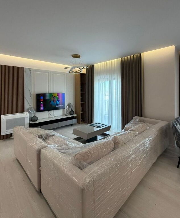Apartament 1+1 me qira  1 post parkimi –Xhamllik