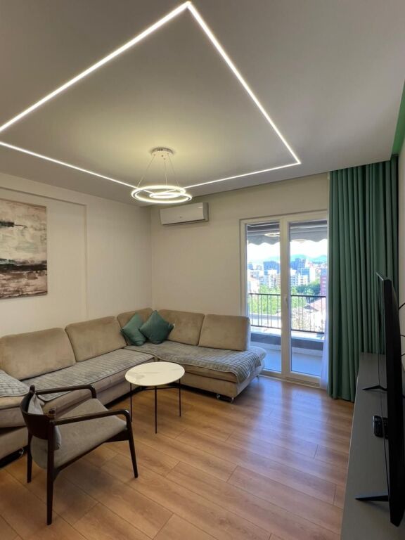 🏠 In Affitto: Super Appartamento 2+1+2wc &amp; 1 Balcone + Posto Auto (📍5 Maji / BlackStone Lounge)🔥 Prima Volta in Affitto || 100% nuovo ✨️ 80,000 Lekë / Mese💶