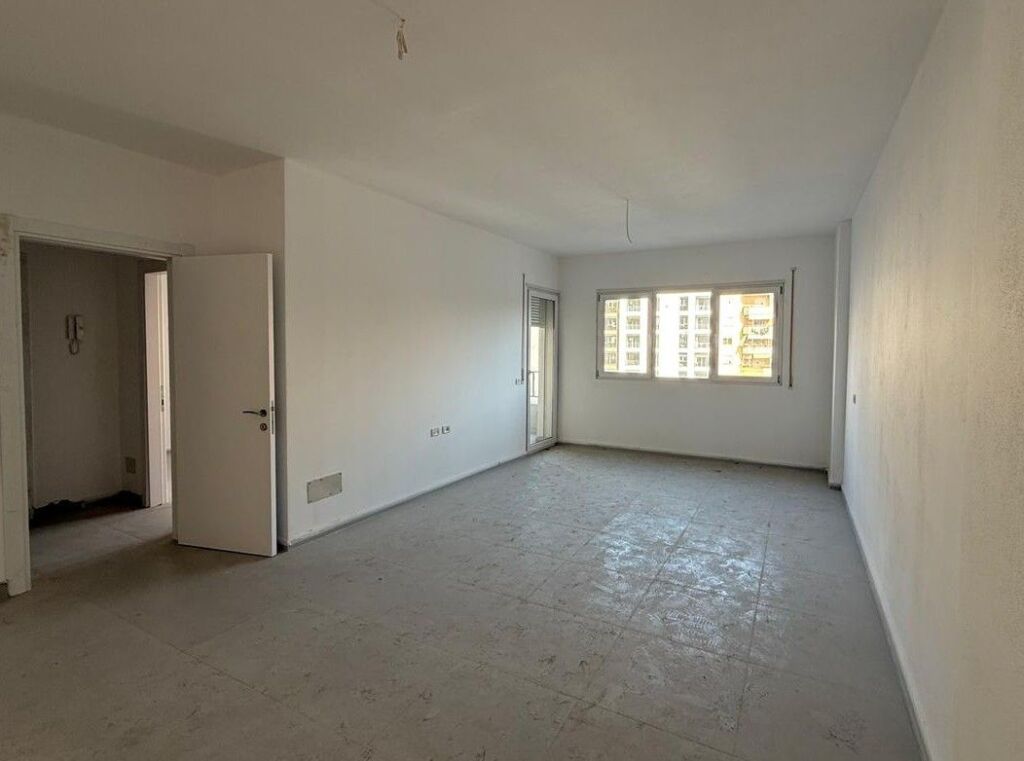 Apartment 1+1 for sale near the New Bazaar