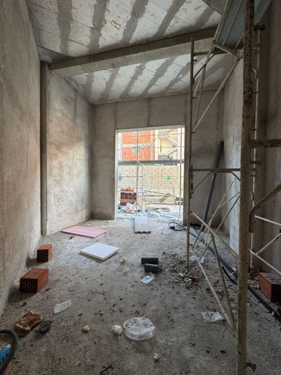 SHOP FOR SALE NEAR ELBASAN ROAD