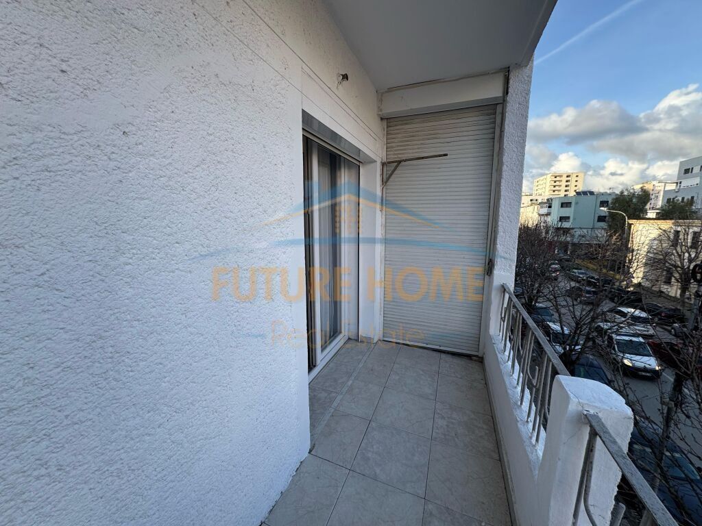 Shitet, Apartament 2+1+2, Muzeumi, Durrës