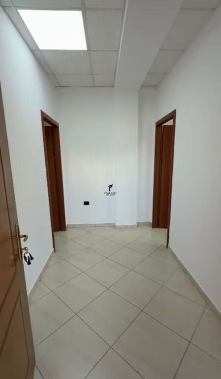 ZYRE ME QERA 132 M2 LAPRAKE 150.000 LEKE FH-71473