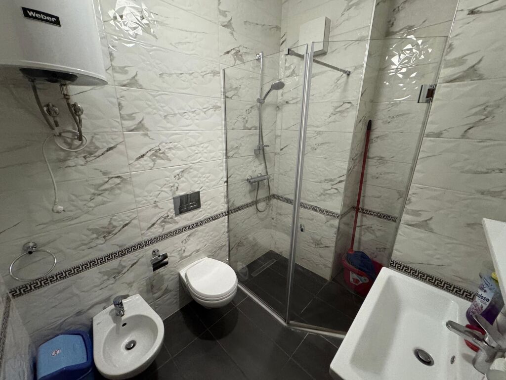 🏠Jepet Apartamenti me qera 1+1 , 📍21 Dhjetori ✨