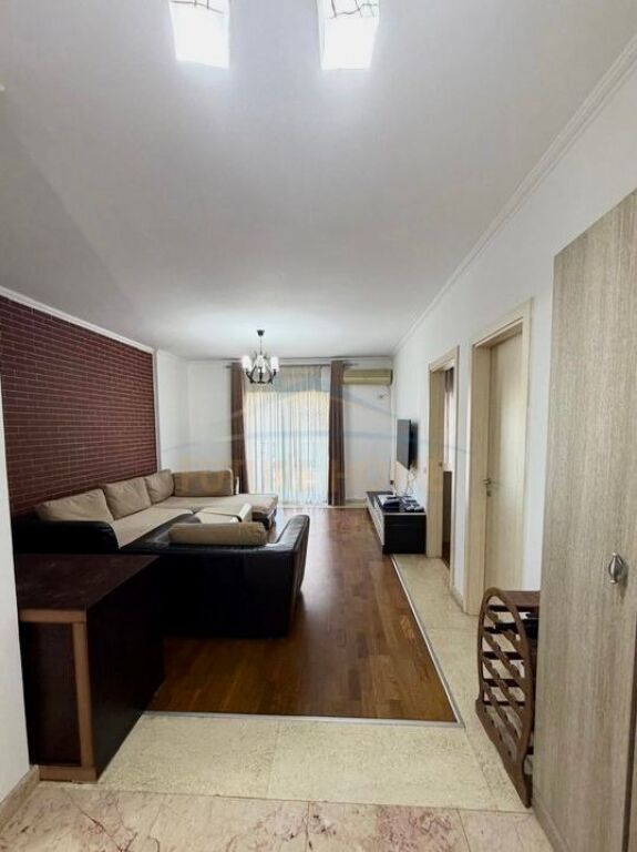 Affitto, Appartamento 3+1+2, Giardino Zoologico, Tirana.