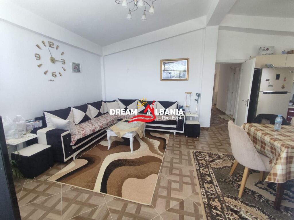Shitet Vile 2-kateshe prane Liqenit te Thate, Tirane(ID 4151220)