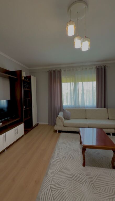Apartament me qera 2+1 , kopshti botanik