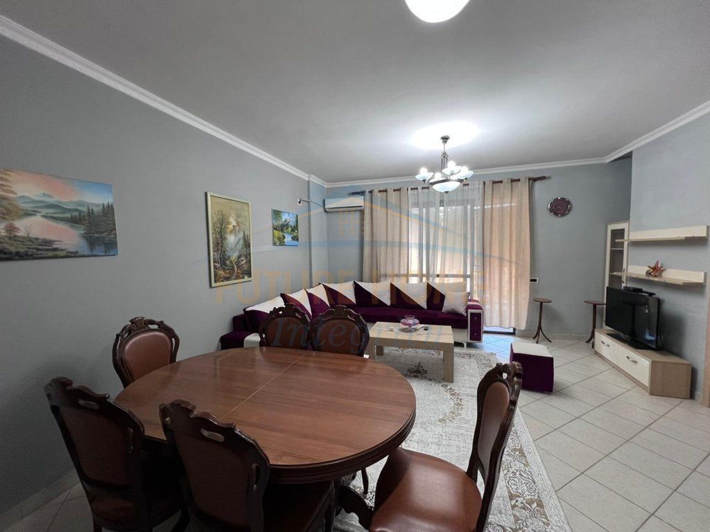 Affitto, Appartamento 2+1, Ex Mercato Elettrico, Tirana.