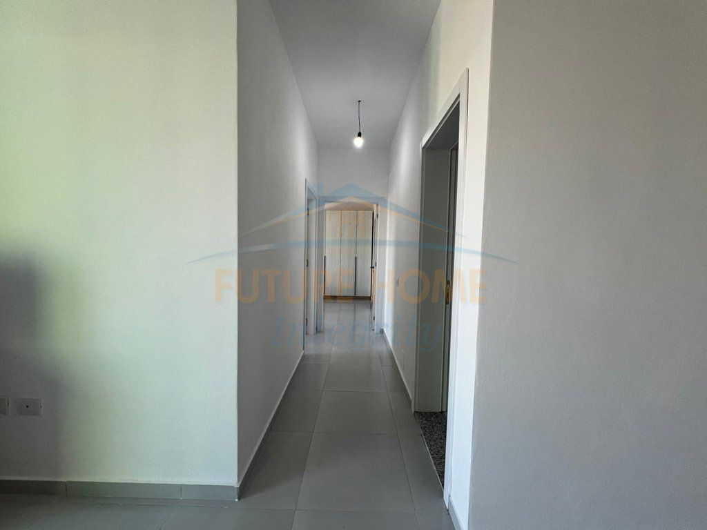 Affitto, Appartamento 2+1+2, Via 5 Maji, Tirana.