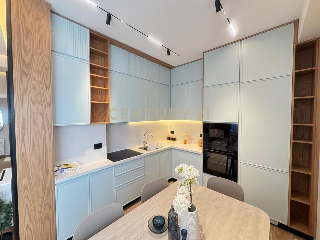 AFFITTO APPARTAMENTO MODERNO 2+1+2 CON 1 POSTO AUTO, GOLDEN PARK!!