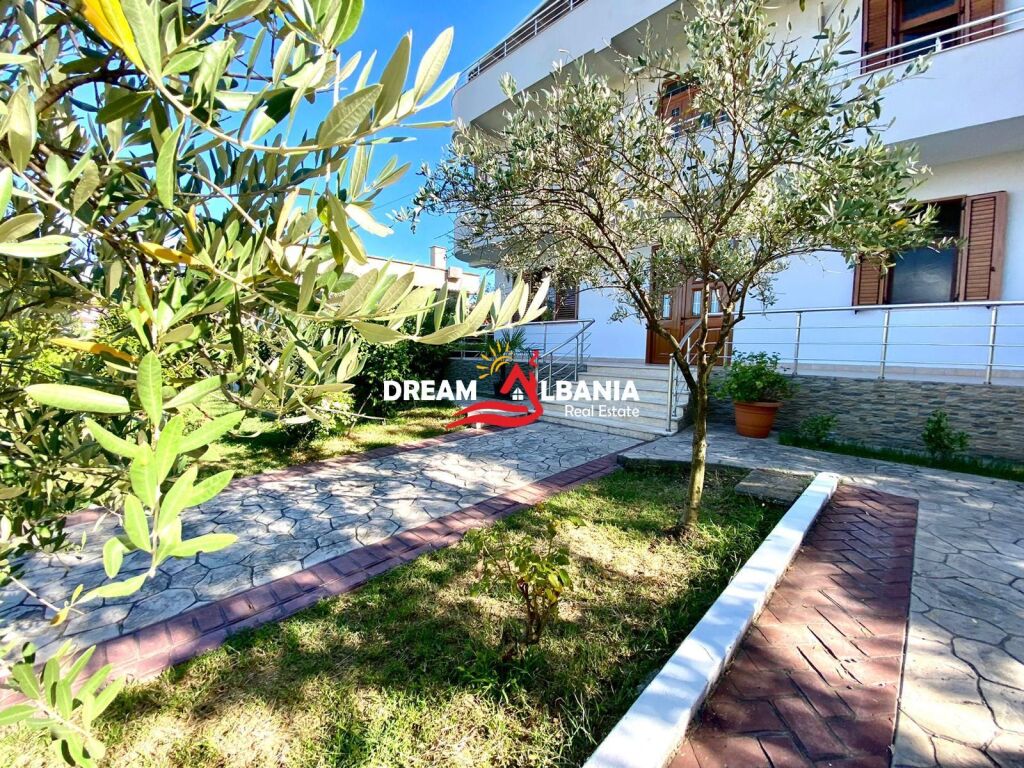Jepet me qera kati i pare i nje Vile  + Parkim prane Ambasades Turke, Tirane (ID 4251191)
