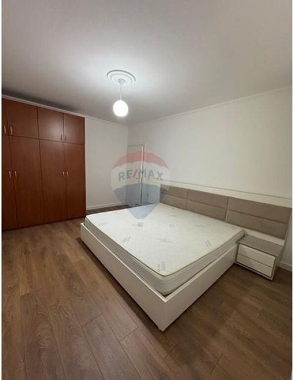 Apartament - Për Shitje - Rruga Belul Hatibi, Tiranë