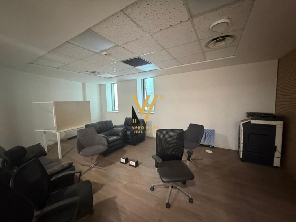 OFFICE 305 M2 FOR RENT AT GALERIA ETC 9,200 EURO