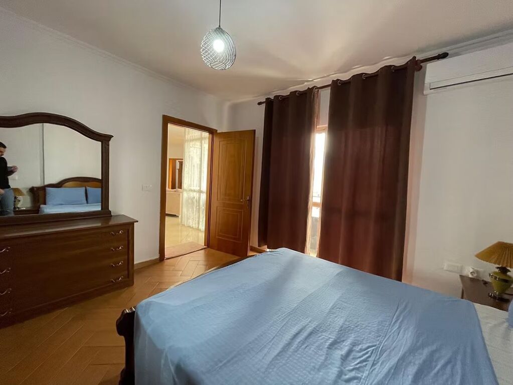 Apartment 2+1+Veranda for rent at Barrikadave Street.