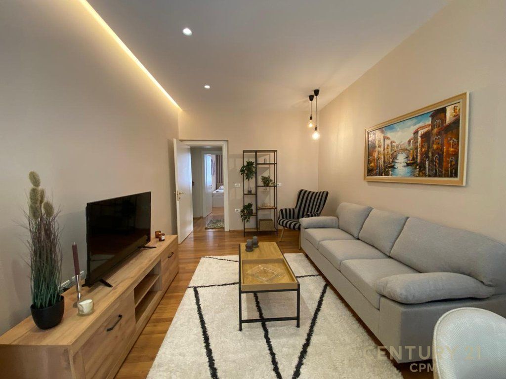 Apartament 2+1 Me Qira në Ish Blloku, Tiranë - 1300€ | 78 m²