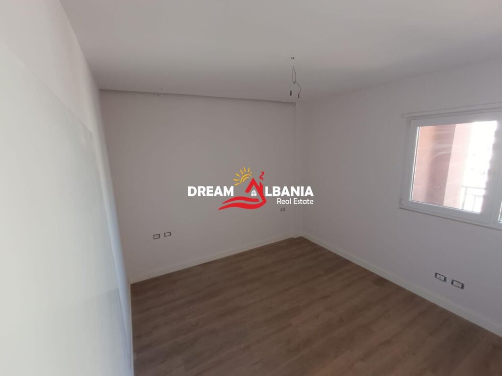 Apartament 2+1 Ne Shitje te Shkolla e Kuqe ne Tirane (ID 41212215) - Widok 5