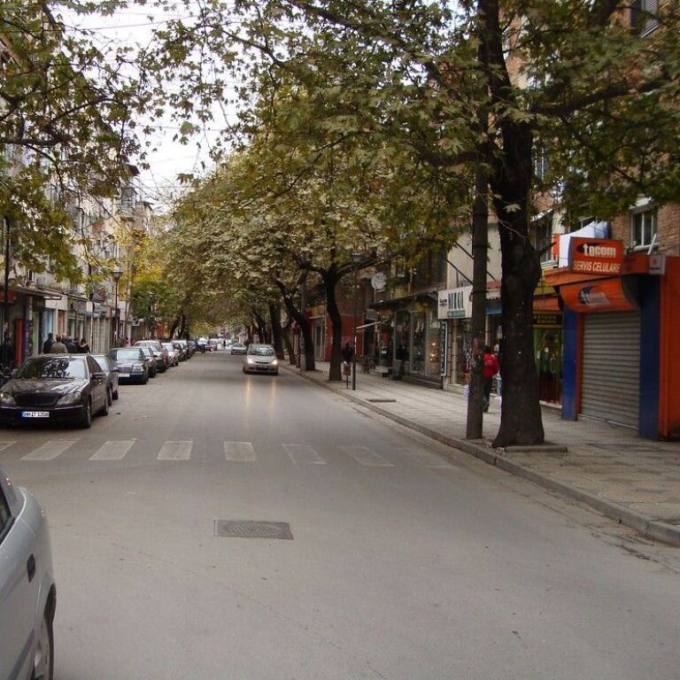 🏡✨ Shitet Vilë 4-Katëshe – Myslym Shyri, Tiranë ✨🏡