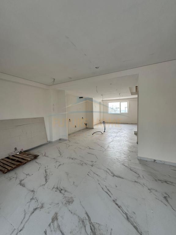 In vendita, Duplex, Fresk, Tirana