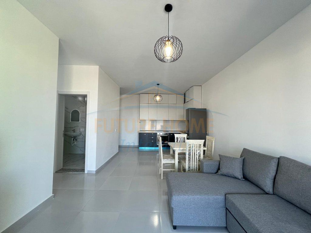 Affitto, Appartamento 2+1+2, Via 5 Maji, Tirana.