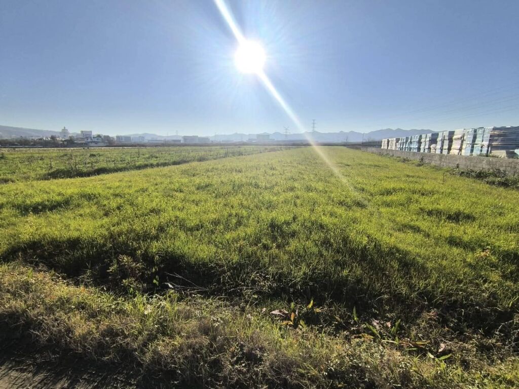 Land for Sale 2900 m² Near Megatek 📍