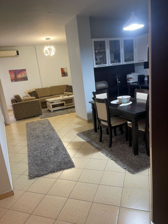 Apartment 2+1+2 ne shitje ne Astir, prane rrethrrotullimit te astirit