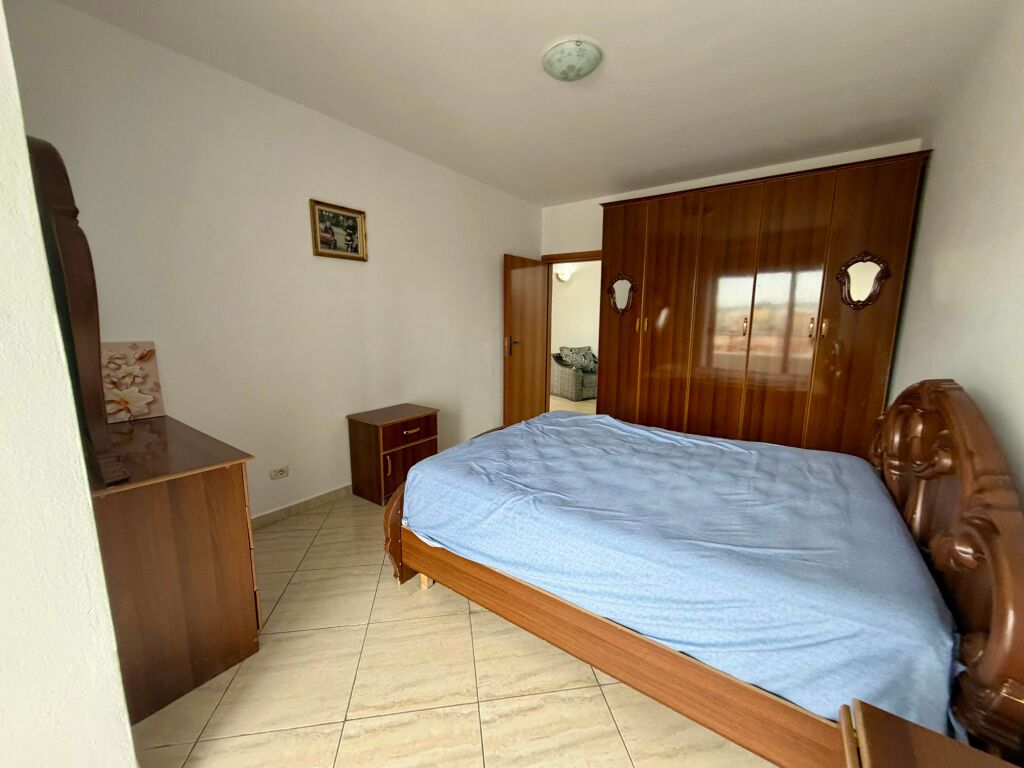 📣 AFFITTO Appartamento 2+1 📍 Vicino alla Scuola "Niket Dardani", Xhamllik ✨