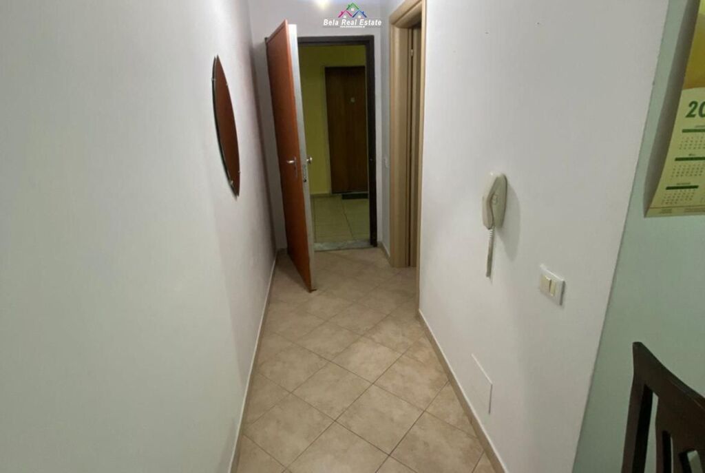 Apartment for rent 1+1 Near Komuna e Parisit (ID B2101665) Tirane