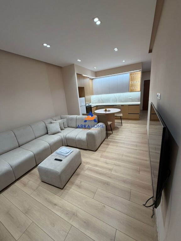 AFFITTASI APPARTAMENTO 2+1+BALCONE "DON BOSKO" 90.000 LEKE