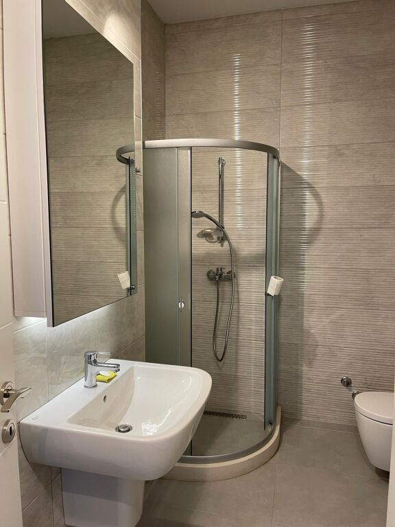 Apartment 1+1 for sale in Lalezi Bay