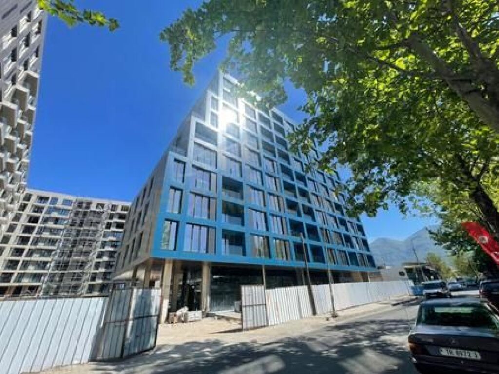 Shitet, Apartament 1+1, ''Golden Gate Residence'', Ali Demi.