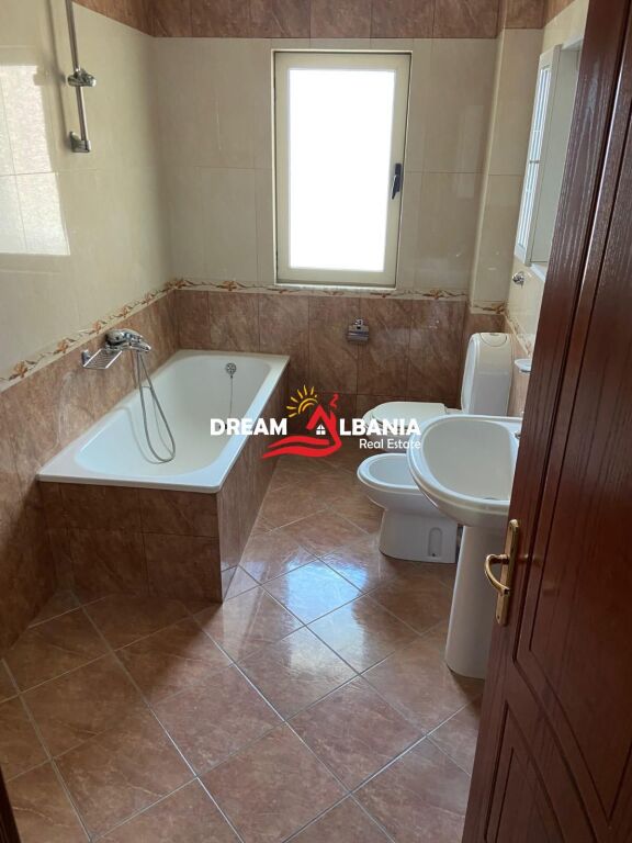 Apartament 1+1 me qera në Rrugën Shkelqim Fusha pranë Kodres së Diellit (ID 42111560)